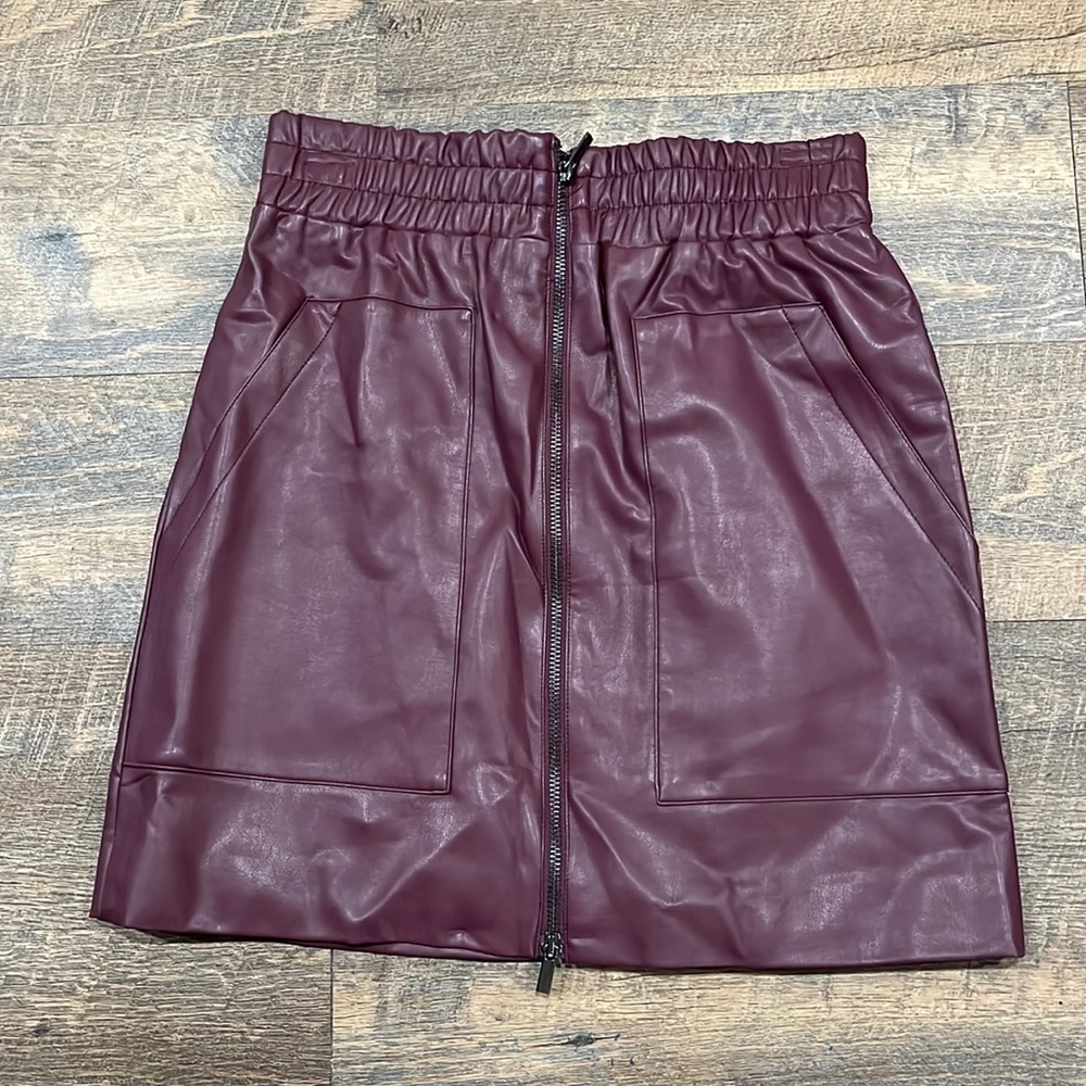 French connection leather skirt size 4